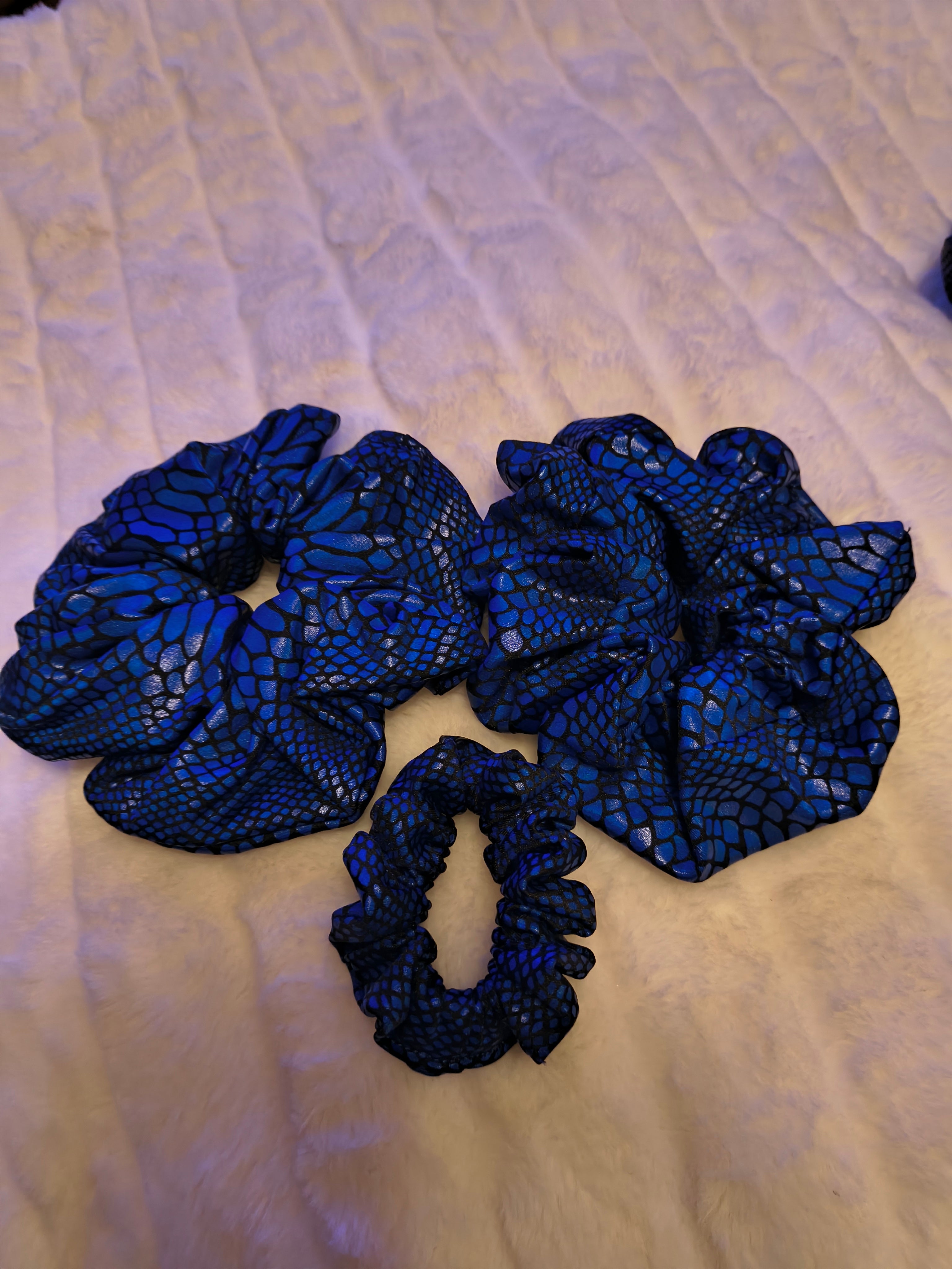 Scrunchie, hair accessory, 3 pack of one sm/md/lg scrunchie, in deep blue and black animal print