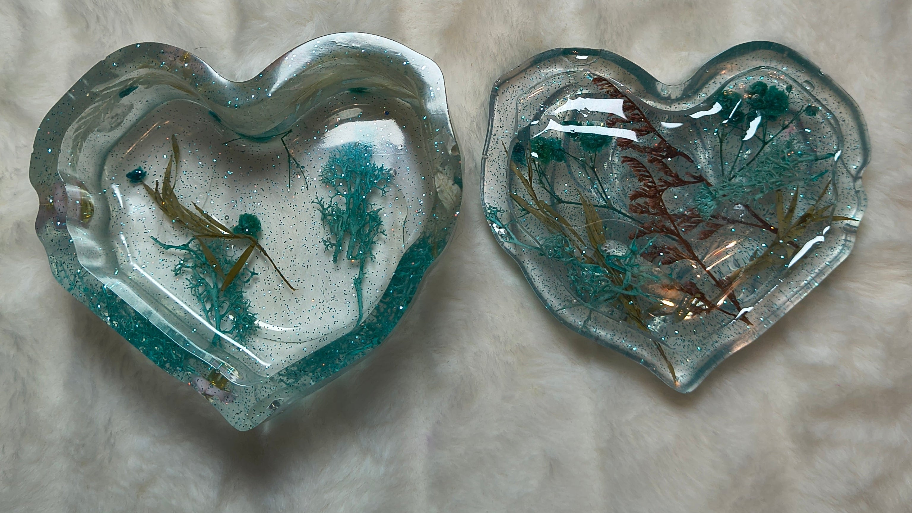 Another close up of heart and lid