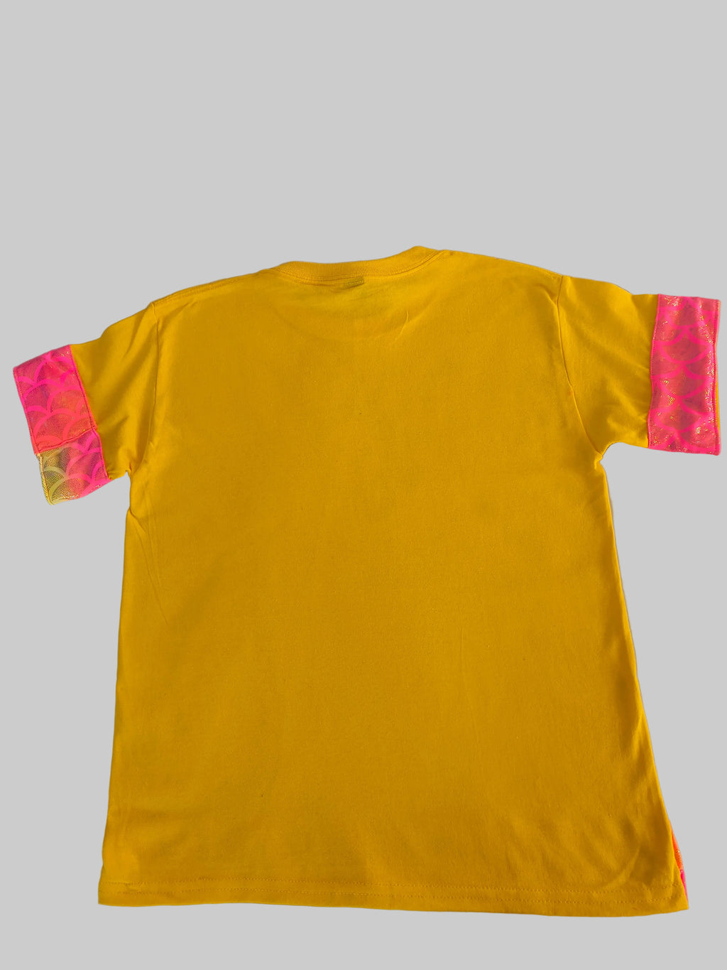 Short sleeve T-shirt,  Yellow , Trimmed in a multi color edging  that  has "Thank You" on the graphics